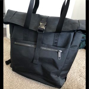 Lululemon Backpack 🖤